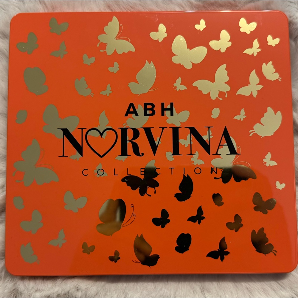 ABH Norvina Collection Palette